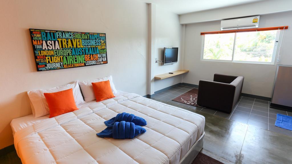 Bangtao Guest House Phuket Exterior foto